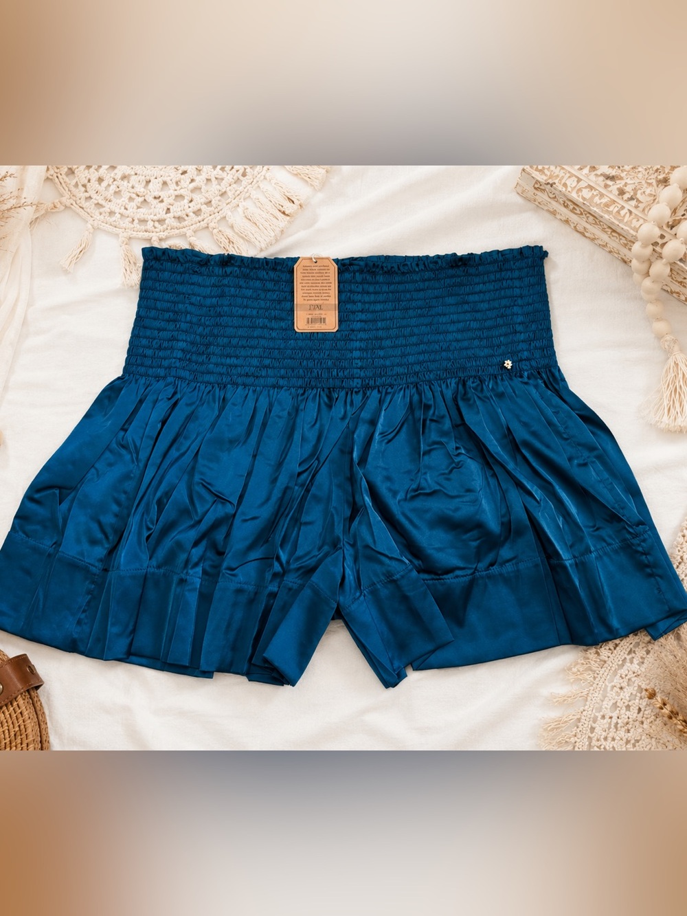 Natural Life NWT Teal Smocked Flowy Shorts L XL Boho
